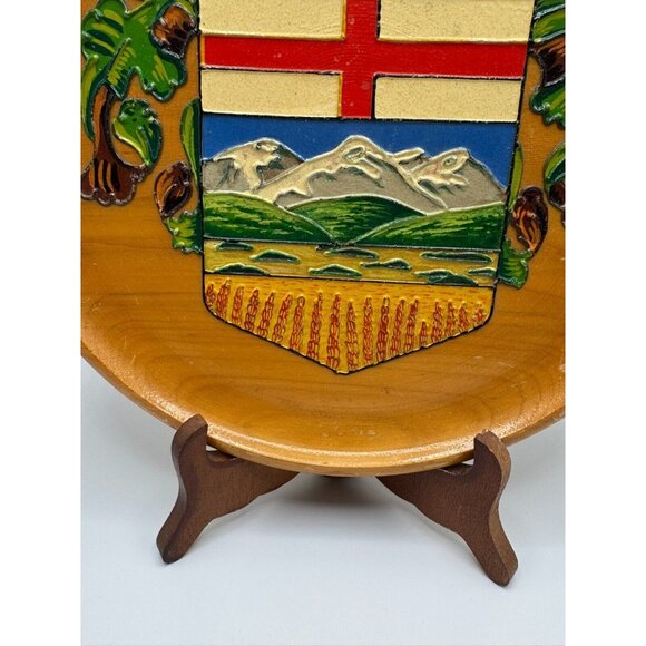 Wooden Alberta Crest Plaque 3D Relief Pintado A. Mano Industries 9" Diameter - Picture 4 of 8